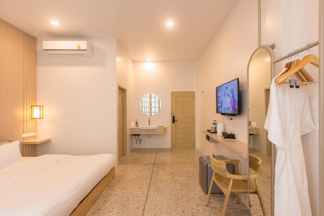 The Elements Boutique House Hotel Phuket Kültér fotó