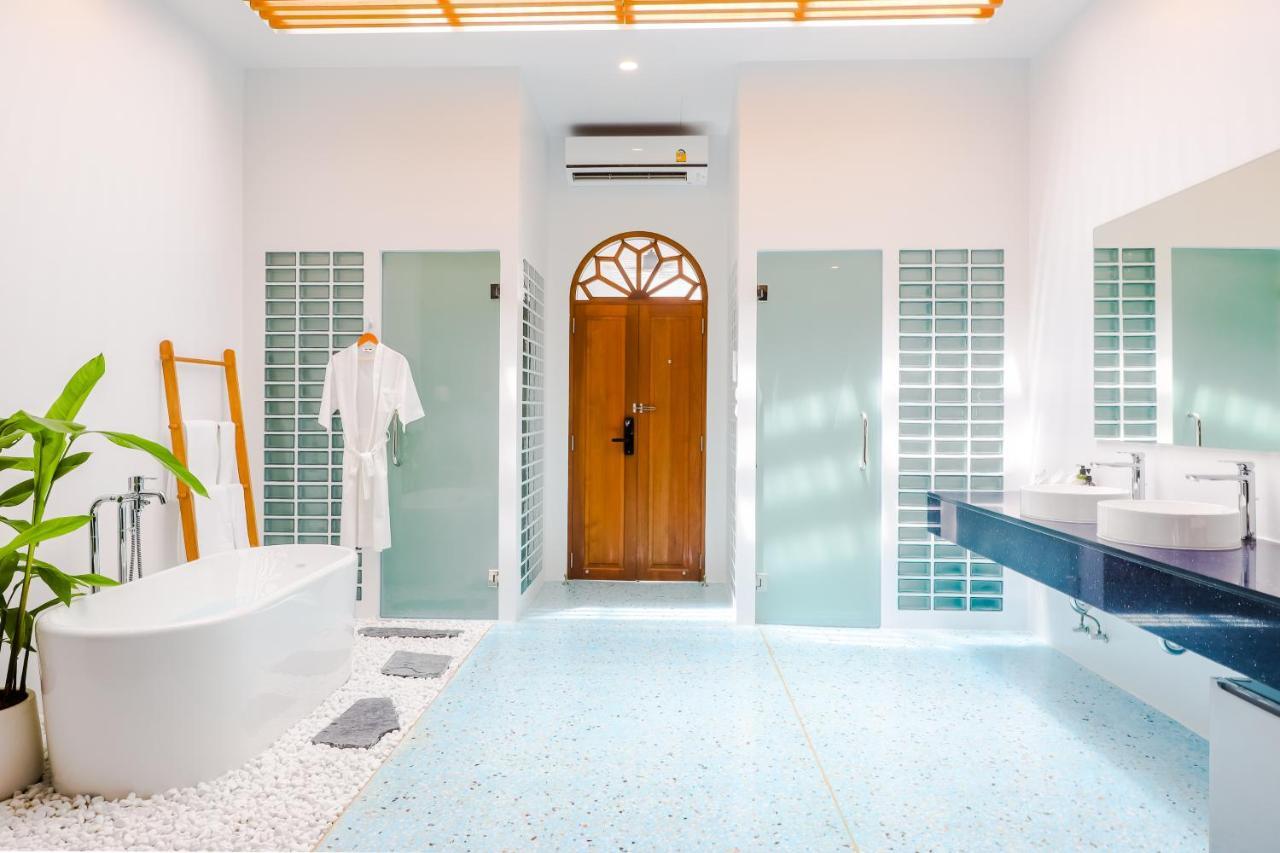 The Elements Boutique House Hotel Phuket Kültér fotó